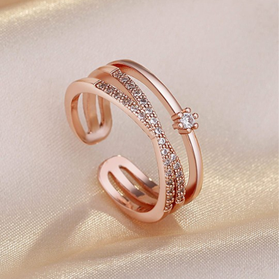 Rose Gold-Plated Studded Finger Ring