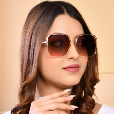 Women Oversized UV Protected Sunglasses