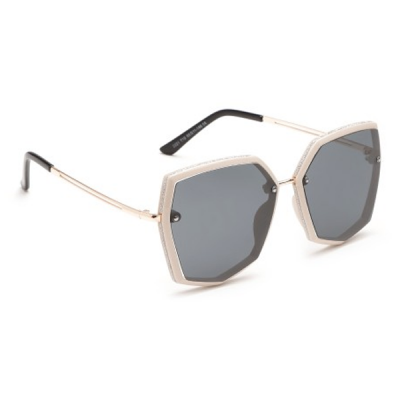 Women UV Protected Oversized Sunglasses