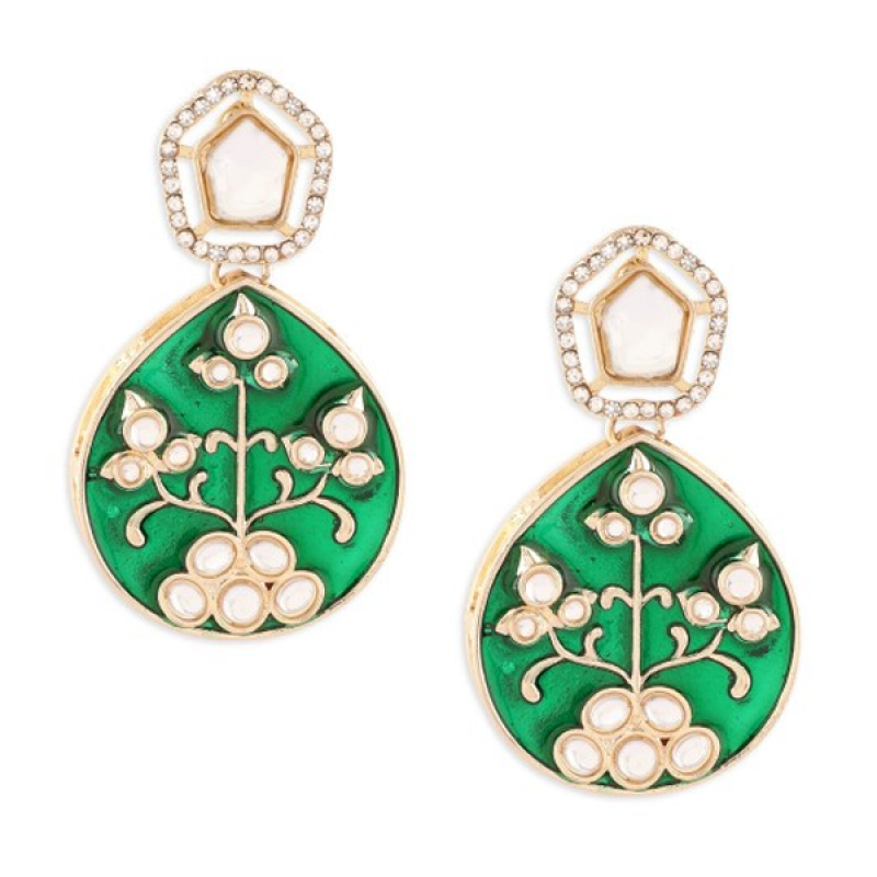 Gold Plated Kundan Studded & Pearls Beaded Jewellery Set