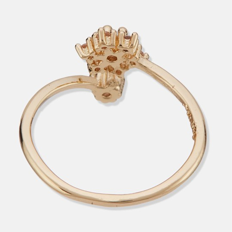 Gold Plated Cubic Zirconia Stone Studded Leaf-Shaped Dazzling Ring